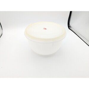 Vintage Tupperware Round Food White Container Sheer Lid 271